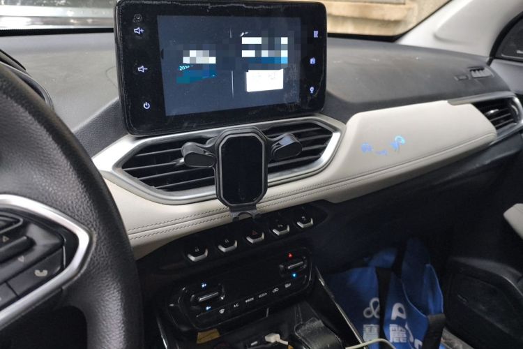 Used Baojun 530 2018 1.5T DCT Flagship Version China V Emission Standard Audio And AC Panel