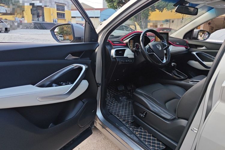 Used Baojun 530 2018 1.5T DCT Flagship Version China V Emission Standard Driver Seat