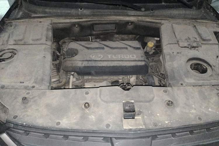 Used Baojun 530 2018 1.5T Manual Comfort Version China V Engine Bay