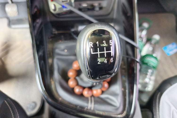 Used Baojun 530 2018 1.5T Manual Prestige Version China V Gear Lever