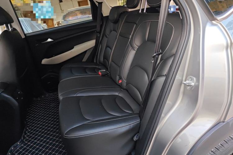 Used Baojun 530 2018 1.5T DCT Flagship Version China V Emission Standard Left Rear Seat