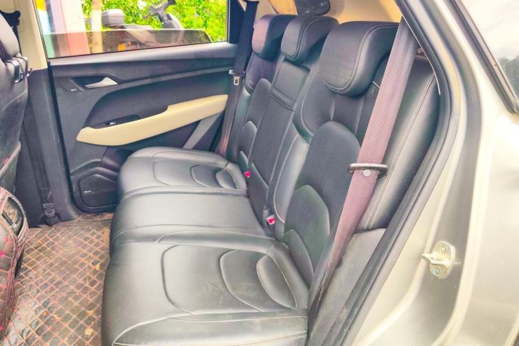 Used Baojun 530 2018 1.5T Manual Luxury Version National V Left Rear Seat