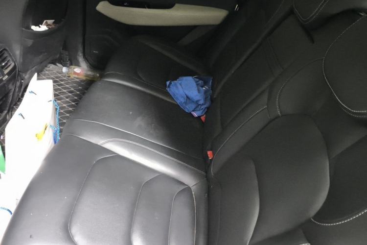 Used Baojun 530 2018 1.5T DCT Flagship Version China V Emission Standard Left Rear Seat