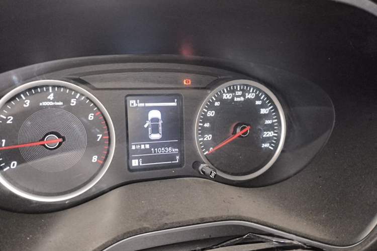 Used Baojun 530 2018 1.5T Manual Comfort Version China V Odometer Close Up