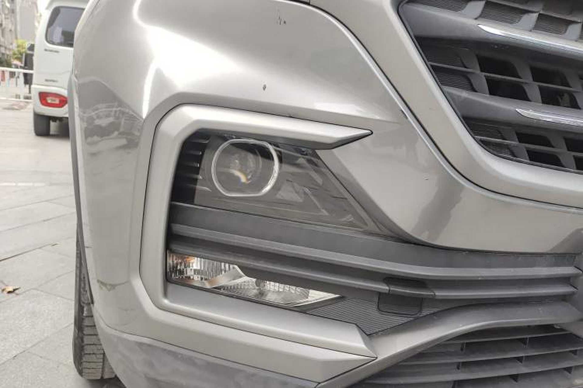 Used Baojun 530 2018 1.5T Manual Comfort Version China V Right Front Headlight