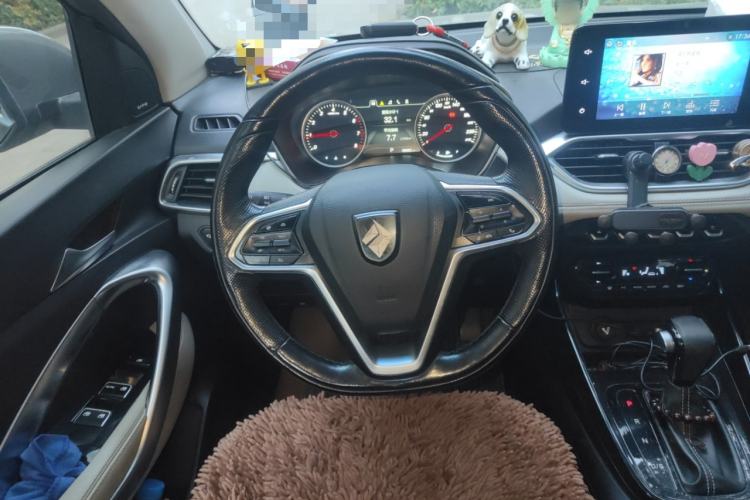Used Baojun 530 2018 1.5T DCT Flagship Version China V Emission Standard Steering Wheel