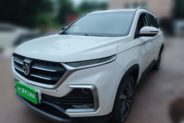 Used Baojun 530 2018 1.5T Manual Prestige Version China V Guazi used car, China used car export, Used car for sale, Used  cars, Cheapest cars for sale