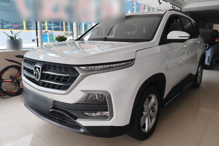 Used Baojun 530 2018 1.5T Manual Comfort Version China V Guazi used car, China used car export, Used car for sale, Used  cars, Cheapest cars for sale