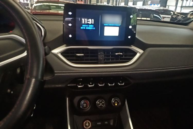 Used Baojun 530 2018 1.8L Automatic Elite Version China V Emission Standard Center Console