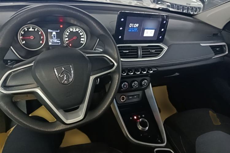 Used Baojun 530 2018 1.8L Automatic Elite Version China V Emission Standard Center Console