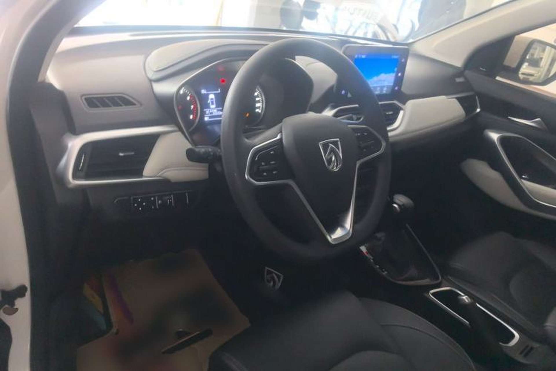 Used Baojun 530 2018 1.5T DCT Luxury Model China V Center Console