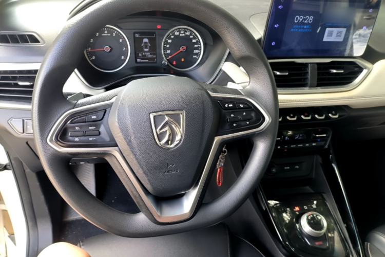 Used Baojun 530 2018 1.8L Automatic Luxury Version China V Center Console