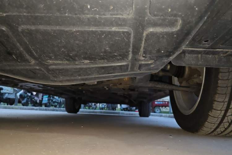 Used Baojun 530 2018 1.5T Manual Elite Version China V Chassis Front Right