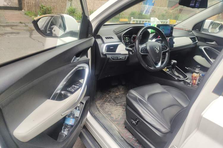 Used Baojun 530 2018 1.5T DCT Flagship Version China V Emission Standard Driver Seat
