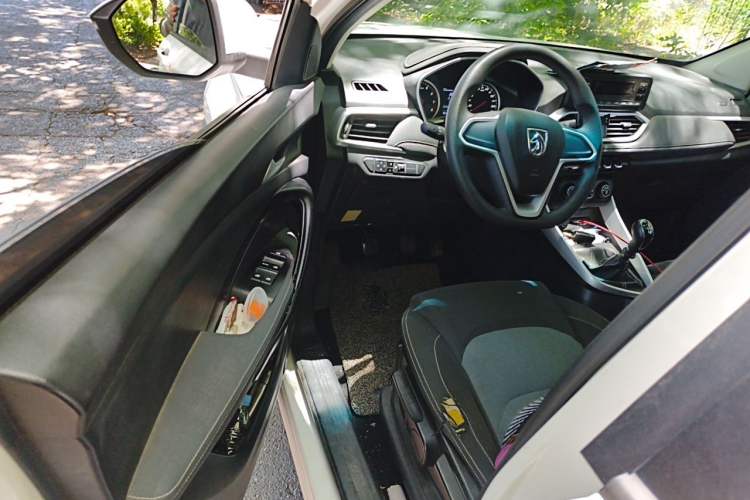 Used Baojun 530 2018 1.5T Manual Comfort Version China V Driver Seat