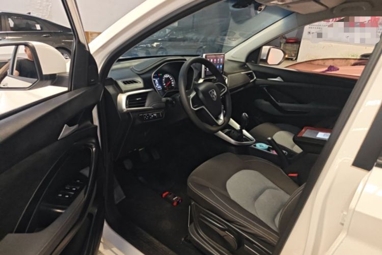 Used Baojun 530 2018 1.5T Manual Comfort Version China V Driver Seat