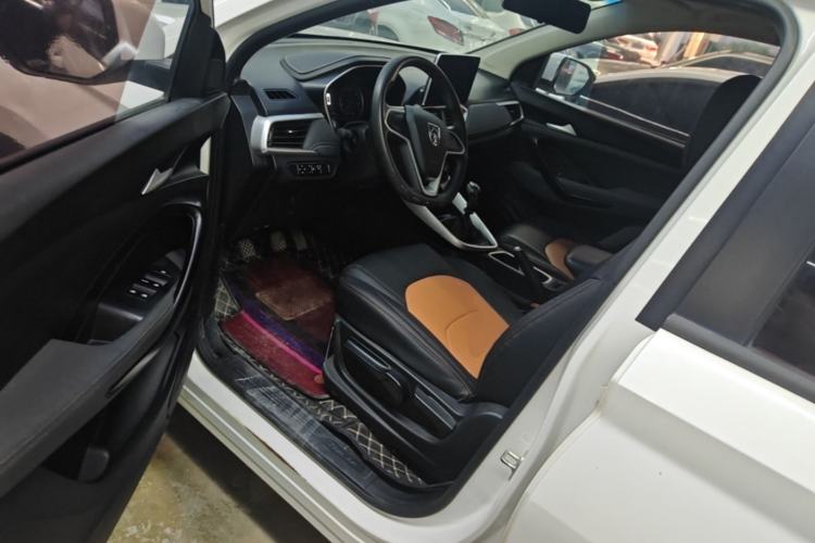 Used Baojun 530 2018 1.5T Manual Comfort Version China V Driver Seat
