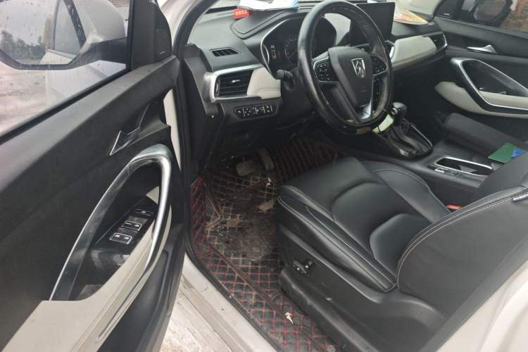 Used Baojun 530 2018 1.5T DCT Flagship Version China V Emission Standard Driver Seat