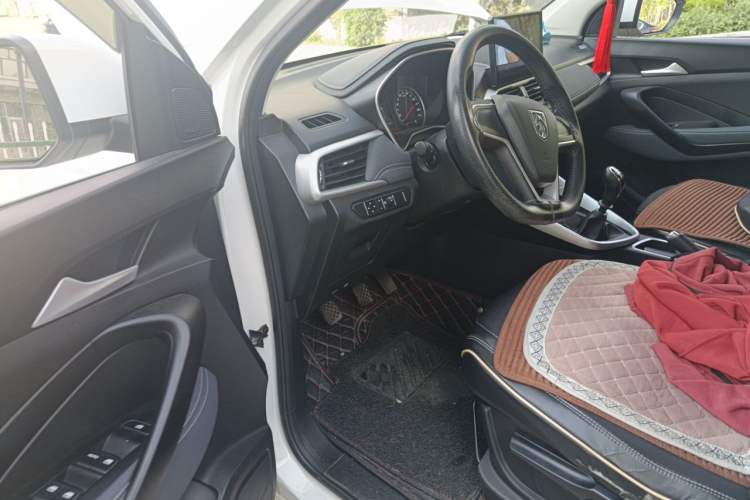 Used Baojun 530 2018 1.5T Manual Comfort Version China V Driver Seat