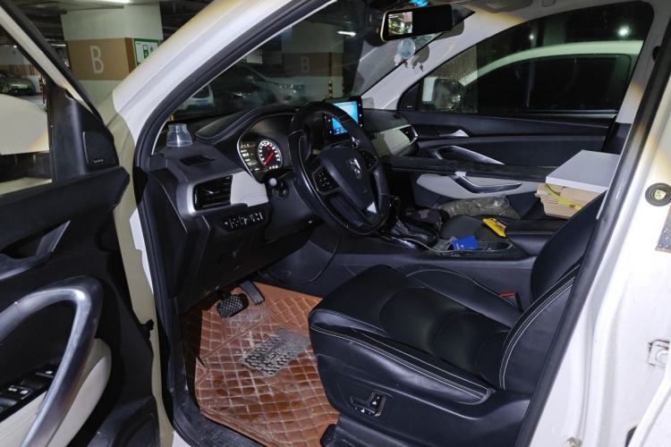 Used Baojun 530 2018 1.5T DCT Flagship Version China V Emission Standard Driver Seat