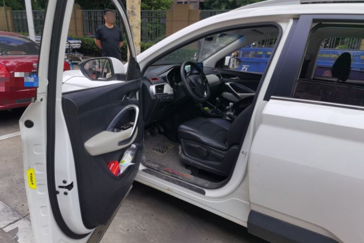 Used Baojun 530 2018 1.5T Manual Luxury Version National V Driver Seat