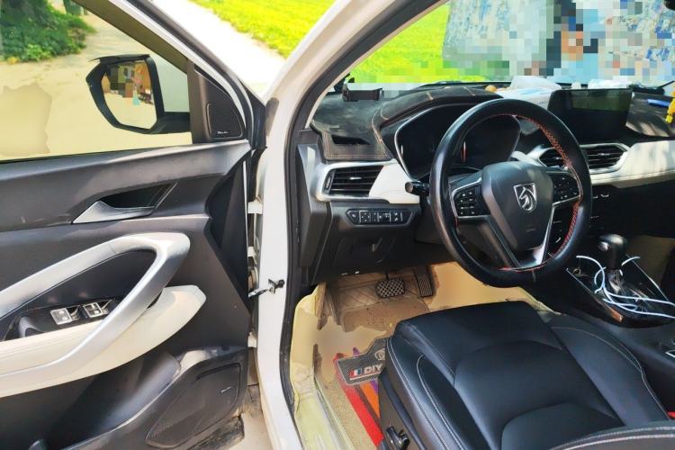 Used Baojun 530 2018 1.5T DCT Flagship Version China V Emission Standard Driver Seat