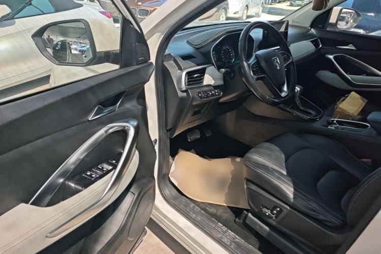 Used Baojun 530 2018 1.5T DCT Flagship Version China V Emission Standard Driver Seat