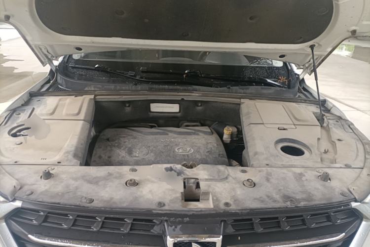 Used Baojun 530 2018 1.8L Automatic Luxury Version China V Engine Bay