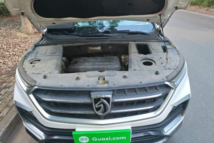 Used Baojun 530 2018 1.5T Manual Prestige Version China V Engine Bay