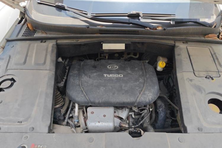 Used Baojun 530 2018 1.5T DCT Luxury Model China V Engine Bay