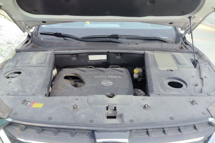 Used Baojun 530 2018 1.8L Automatic Luxury Version China V Engine Bay
