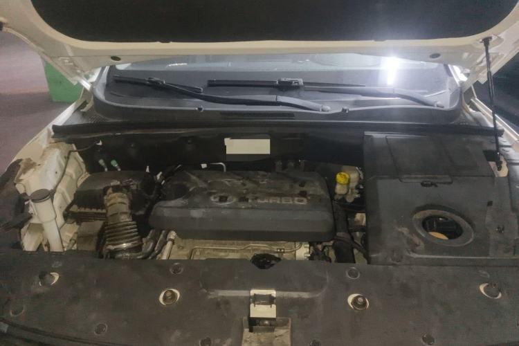 Used Baojun 530 2018 1.5T Manual Comfort Version China V Engine Bay