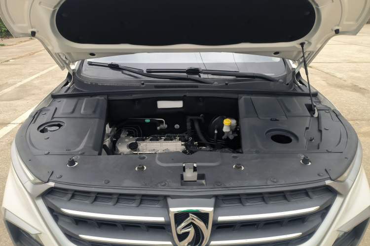 Used Baojun 530 2018 1.8L Automatic Elite Version China V Emission Standard Engine Bay