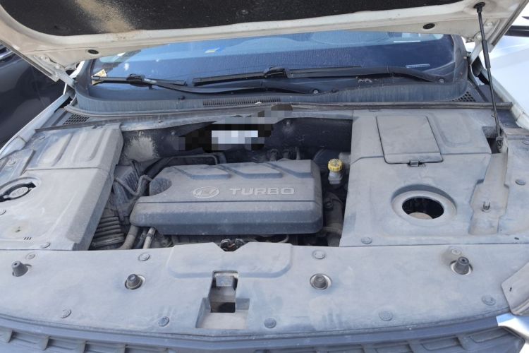 Used Baojun 530 2018 1.5T Manual Luxury Version National V Engine Bay