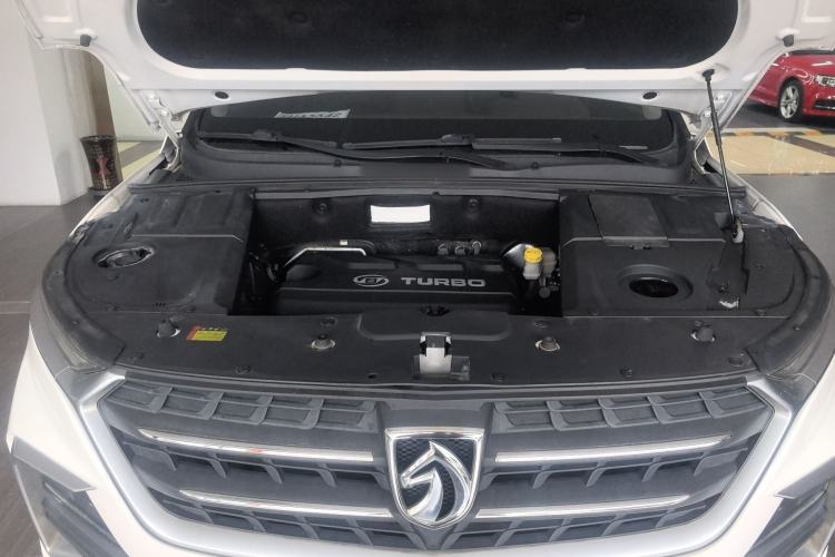Used Baojun 530 2018 1.5T DCT Luxury Model China V Engine Bay