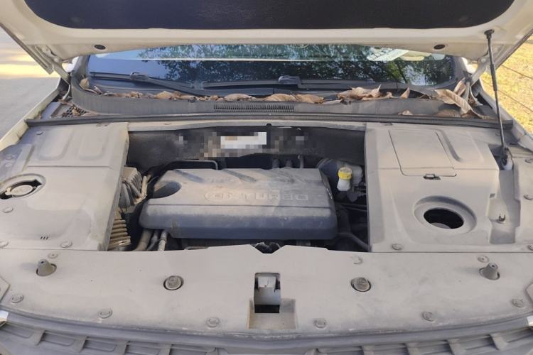 Used Baojun 530 2018 1.5T Manual Prestige Version China V Engine Bay