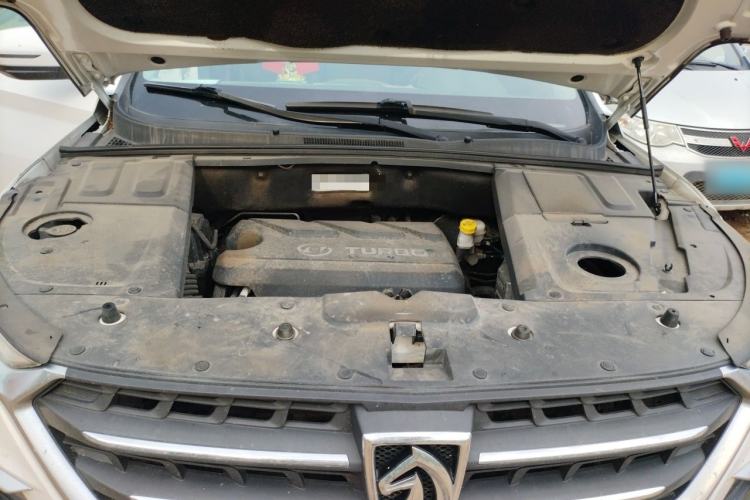 Used Baojun 530 2018 1.5T Manual Prestige Version China V Engine Bay