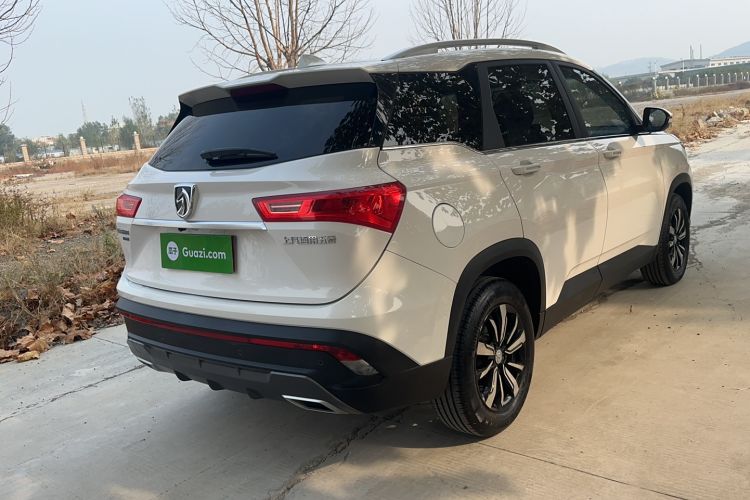 Used Baojun 530 2018 1.5T Manual Prestige Version China V Exterior 3