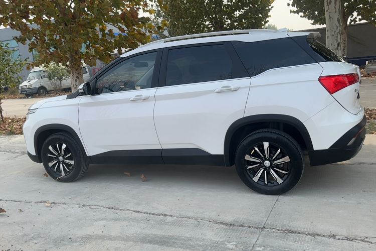 Used Baojun 530 2018 1.5T Manual Prestige Version China V Exterior 5