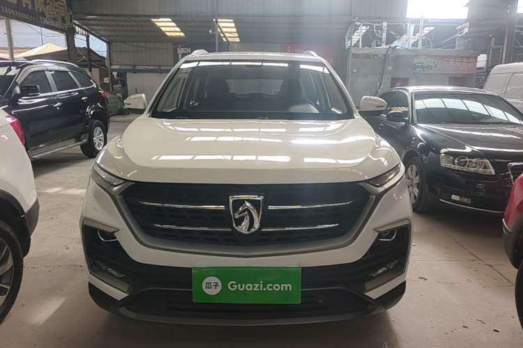 Used Baojun 530 2018 1.5T Manual Comfort Version China V Front