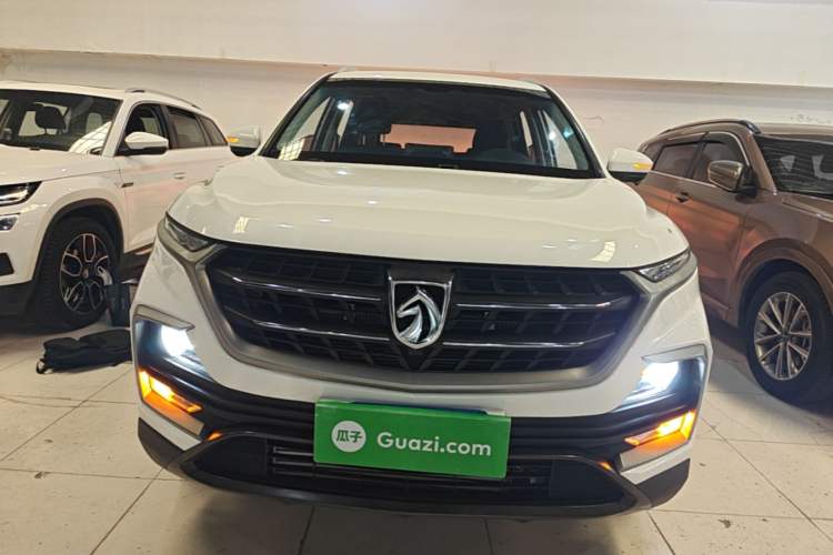 Used Baojun 530 2018 1.5T Manual Comfort Version China V Front