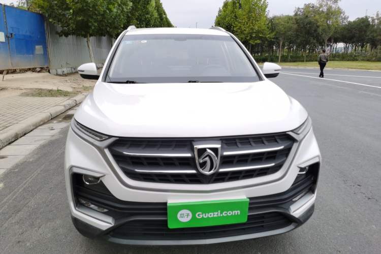 Used Baojun 530 2018 1.5T Manual Comfort Version China V Front