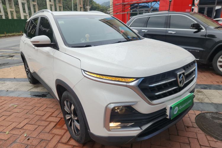 Used Baojun 530 2018 1.5T Manual Prestige Version China V Front Right 45 Deg