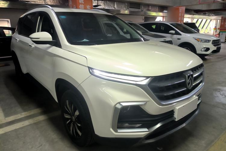 Used Baojun 530 2018 1.5T DCT Flagship Version China V Emission Standard Front Right 45 Deg