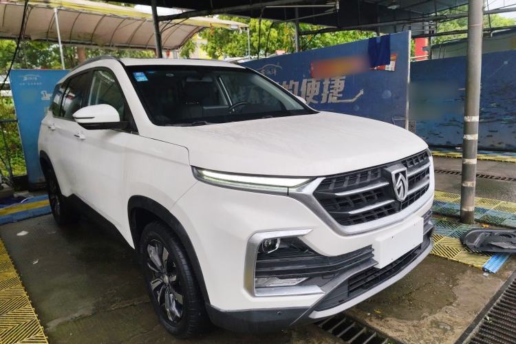 Used Baojun 530 2018 1.5T DCT Flagship Version China V Emission Standard Front Right 45 Deg