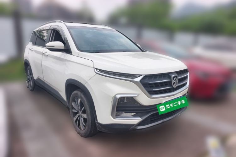 Used Baojun 530 2018 1.5T Manual Prestige Version China V Front Right 45 Deg
