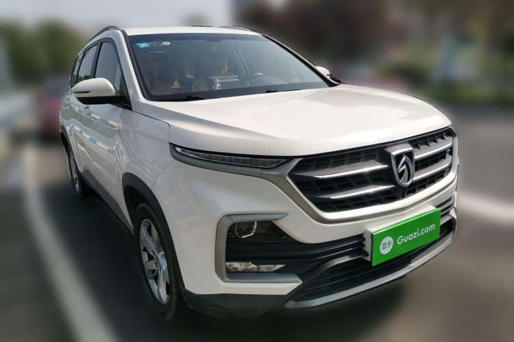 Used Baojun 530 2018 1.5T Manual Comfort Version China V Front Right 45 Deg