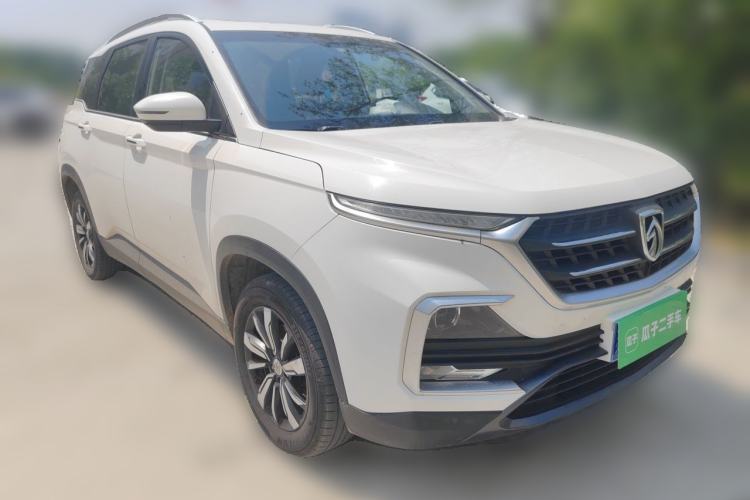 Used Baojun 530 2018 1.5T Manual Prestige Version China V Front Right 45 Deg