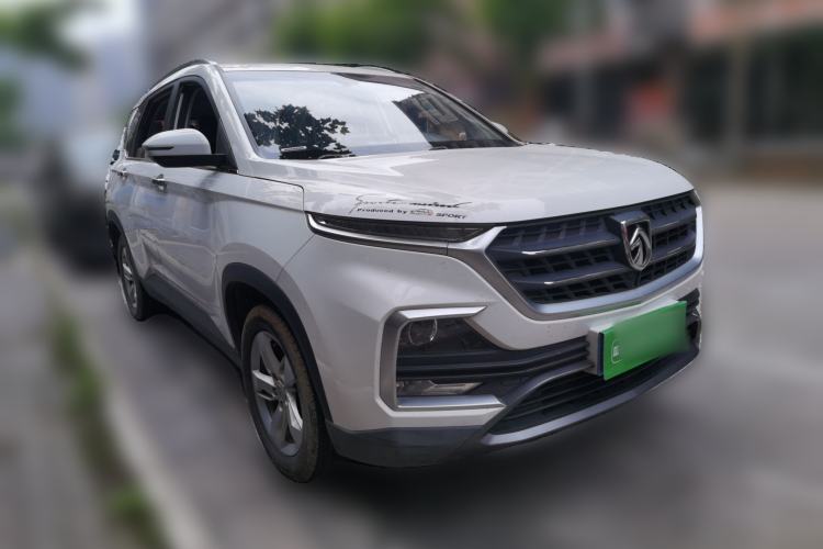 Used Baojun 530 2018 1.5T Manual Luxury Version National V Front Right 45 Deg