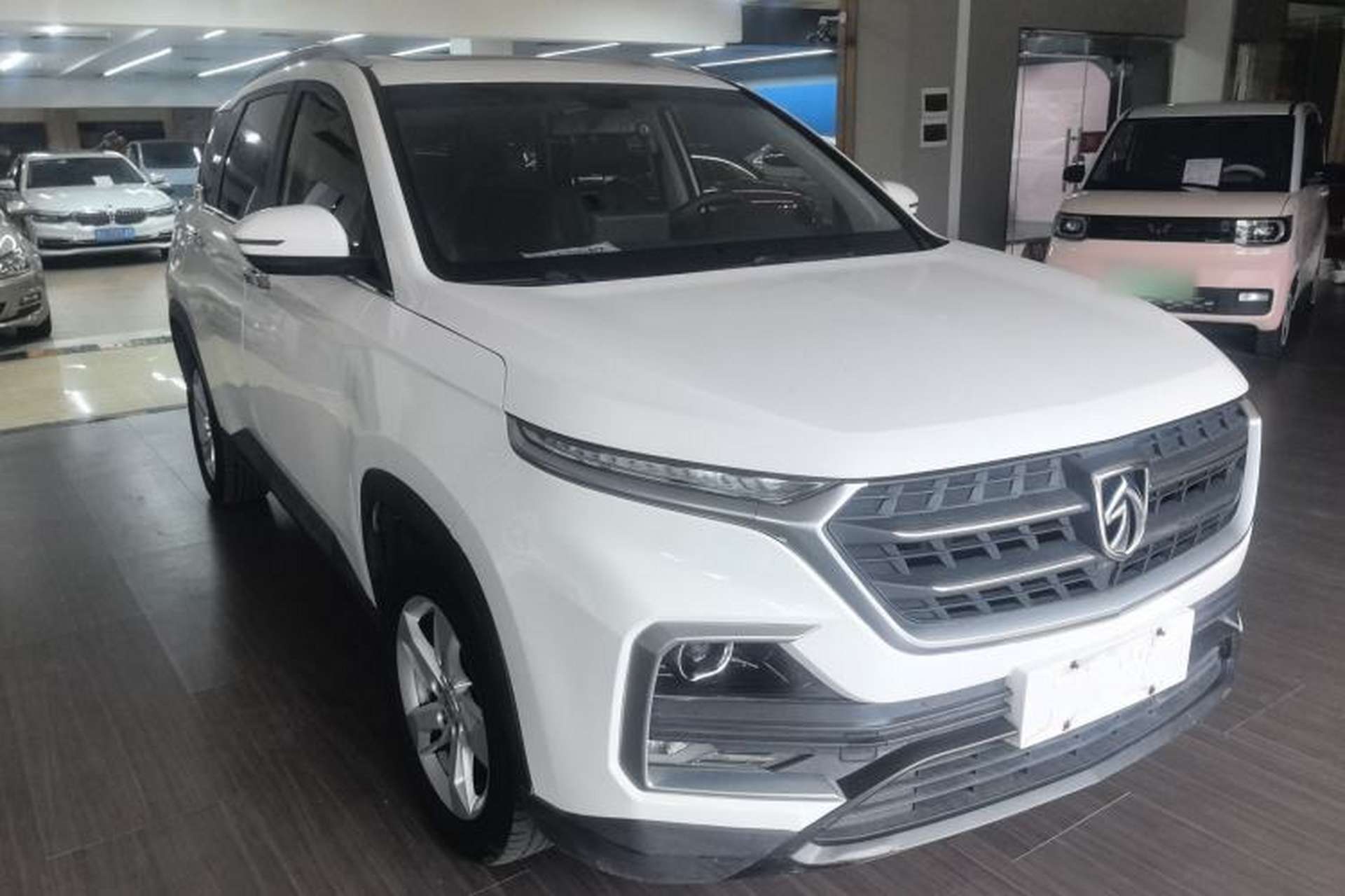 Used Baojun 530 2018 1.5T DCT Luxury Model China V Front Right 45 Deg